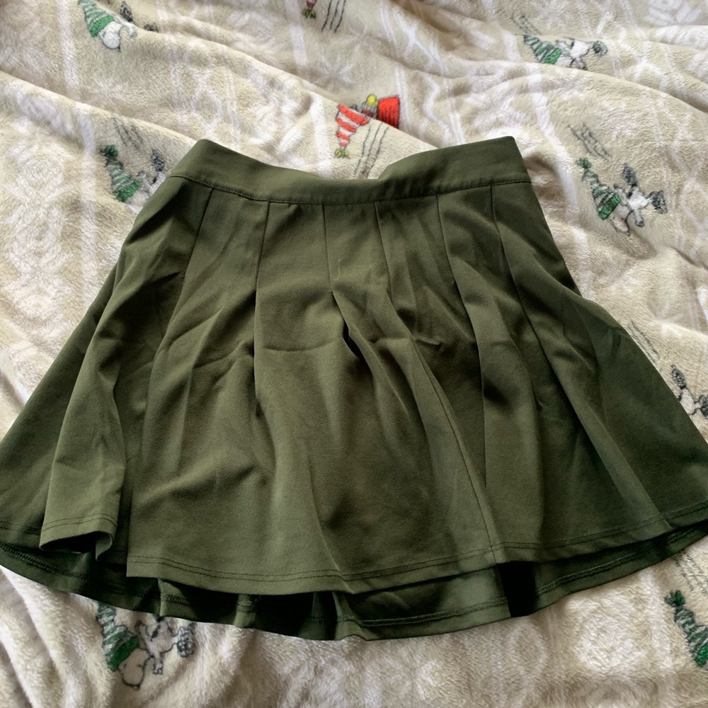 Green Skirt